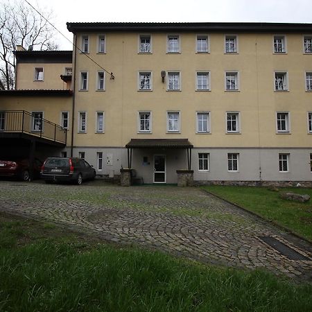 Osrodek Wypoczynkowy Hel Hotel Lądek-Zdrój Kültér fotó